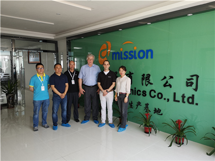 美國(guó)客戶(hù)來(lái)訪福建捷成工廠